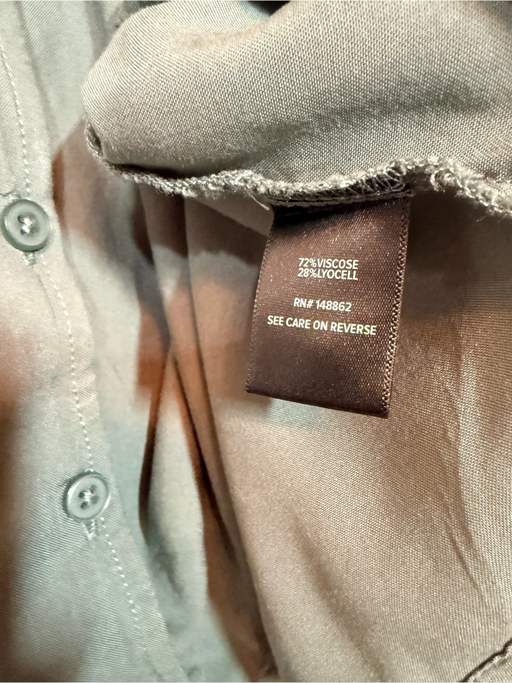 torrid Sage Green Button-Front V-Neck Blouse - Picture 5 of 5